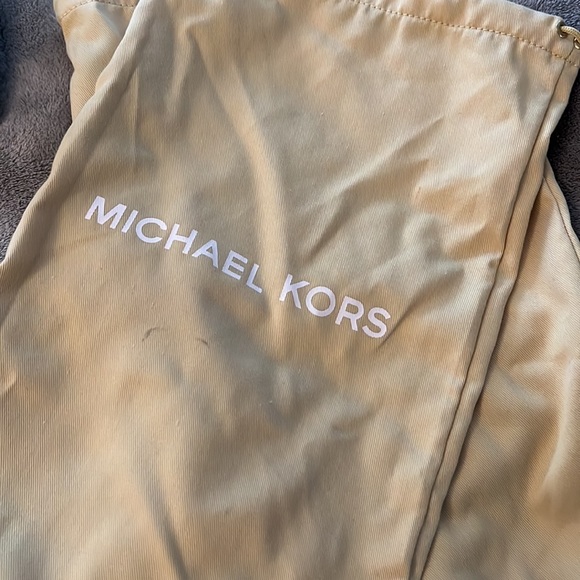 Michael Kors black heels. - Picture 10 of 10